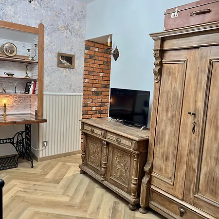 Antique In Apartamento